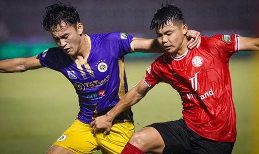 Hà Nội FC thắng đậm TPHCM ở vòng 20 Night Wolf V.League 2022. Ảnh: Thanh Vũ