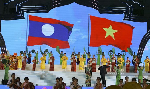 Hình ảnh trong Lễ khai mạc Ngày hội văn hóa Việt Nam - Lào. Ảnh: Văn Thành Chương