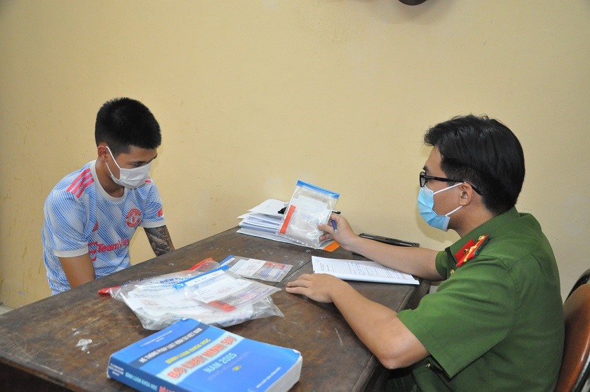 Đối tượng Tiệm tại cơ quan công an. Ảnh: Công an tỉnh Hải Dương.