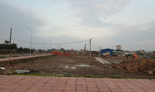 Dự án Khu nhà ở và dịch vụ công nhân Khu công nghiệp Gián Khẩu (tại huyện Gia Viễn, Ninh Bình) được triển khai từ năm 2017 nhưng đến nay vẫn mới chỉ dừng lại ở khâu giải phóng mặt bằng. Ảnh: NT
