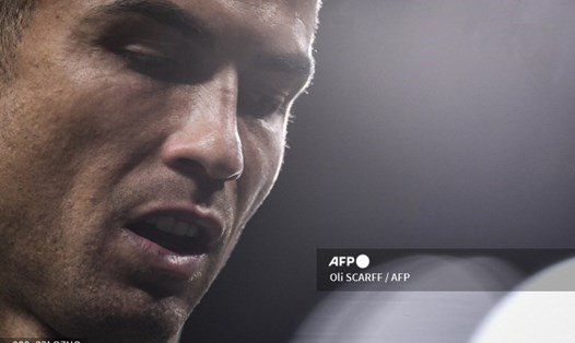 Hình tượng Ronaldo dần sụp đổ.  Ảnh: AFP