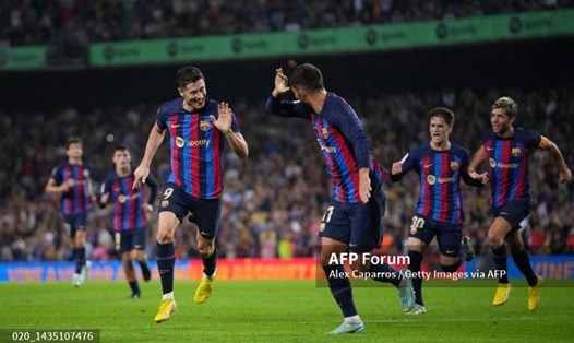 Barcelona tạm thời trút bỏ gánh nặng tâm lý.  Ảnh: AFP