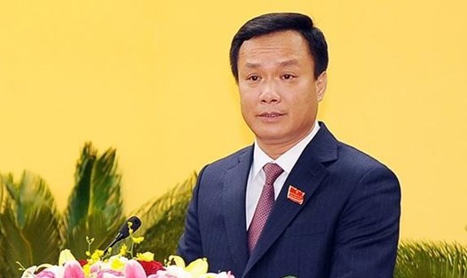 Ông Triệu Thế Hùng, Chủ tịch Ủy ban nhân dân tỉnh Hải Dương nhiệm kỳ 2021 - 2026 bị kỷ luật khiển trách.