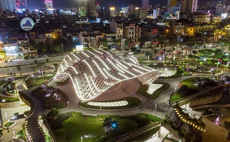 Hơn 100 bức ảnh tại triển lãm "Công viên APEC Đà Nẵng - Điểm đến mới" trong tháng 11.