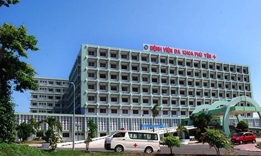 Cảnh cáo nguyên Giám đốc Bệnh viện Đa khoa tỉnh Phú Yên vì mua kit test Việt Á.