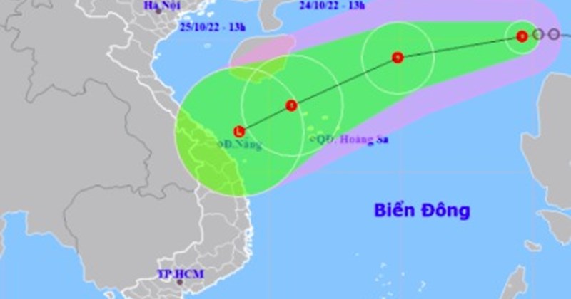Áp thấp nhiệt đới đã tiến thẳng vào Biển Đông, giật cấp 8