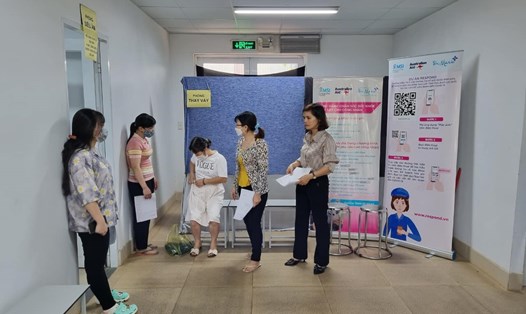 LĐLĐ thành phố Long Khánh tổ chúc chăm sóc sức khoẻ cho lao động nữ. Ảnh: CĐ Long Khánh