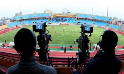 Bóng đá Việt Nam đón tin vui từ vấn đề bản quyền truyền hình V.League. Ảnh: TL