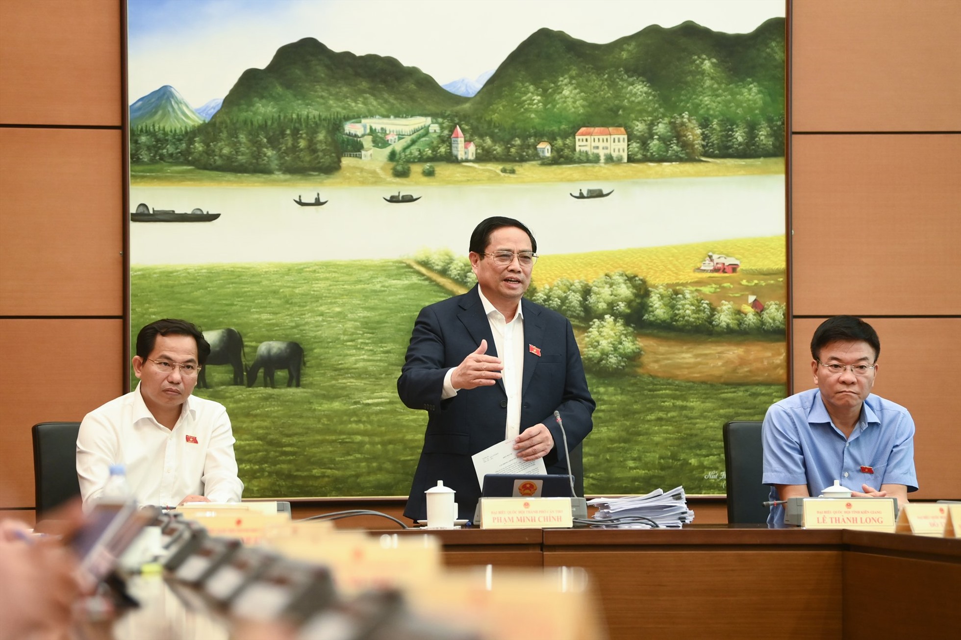 Thủ tướng Chính phủ Phạm Minh Chính phát biểu tại phiên thảo luận.