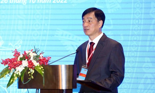 Thứ trưởng Bộ Công an Nguyễn Duy Ngọc phát biểu các nội dung liên quan đến công tác phối hợp phòng chống ma tuý giữa Việt Nam và Lào. Ảnh: Đ.X