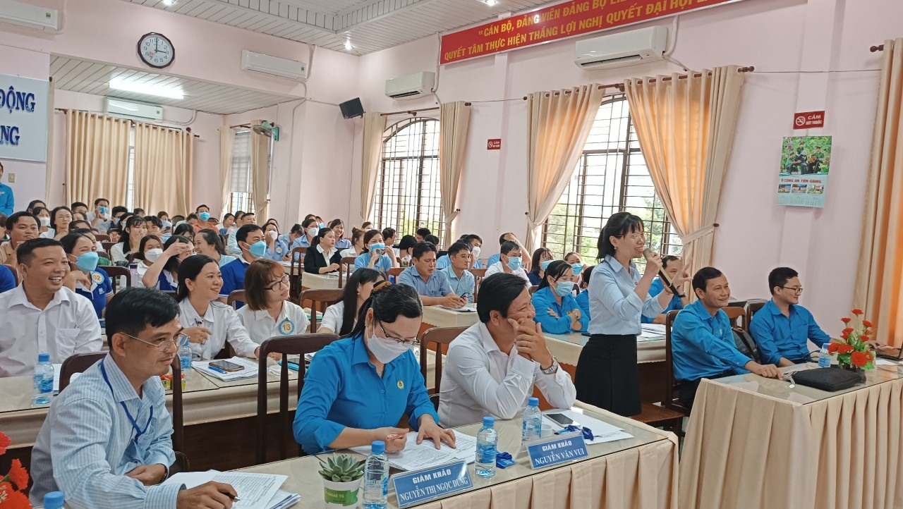Cảnh hội thi. Ảnh: K.Q