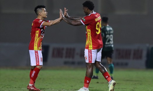 Thanh Hóa thất bại 1-2 trước TPHCM ở vòng 22 V.League. Ảnh: P.T