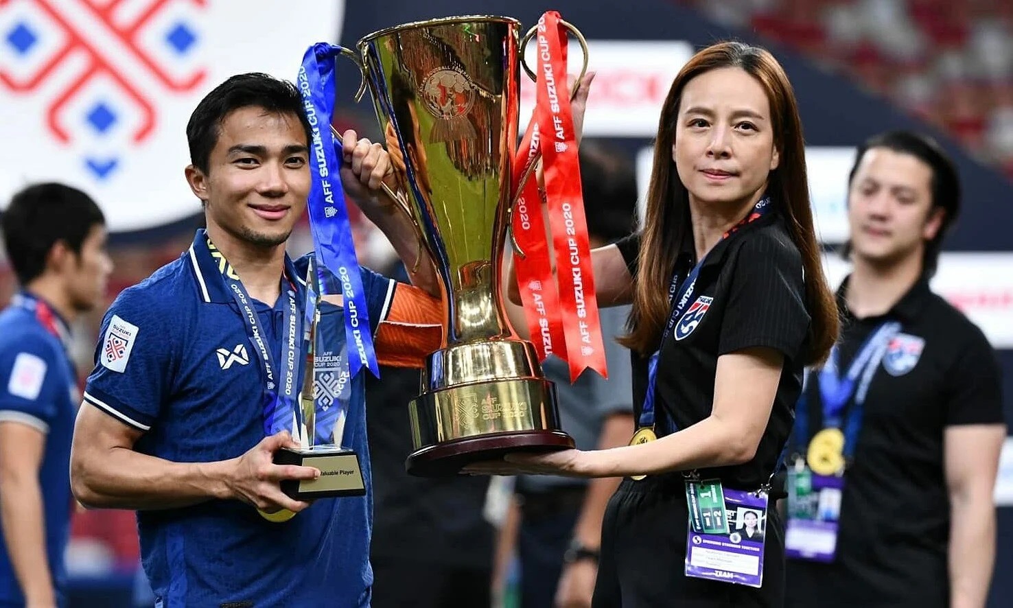 Madam Pang ra mặt để giúp tuyển Thái Lan vô địch AFF Cup 2022