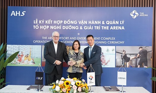 Tổ hợp Nghỉ dưỡng & Giải trí The Arena Cam Ranh chính thức ký kết hợp tác chiến lược với Absolute Hotel Services (AHS)