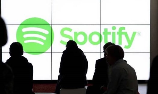 Spotify nỗ lực để hạn chế, loại bỏ nội dung độc hại trên nền tảng của mình. Ảnh: AFP