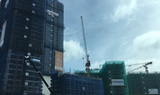 Một khu chung cư đang xây dựng tại TP.Hồ Chí Minh. Ảnh: B.C
