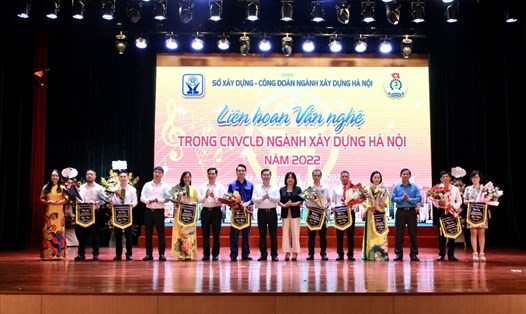 Liên hoan văn nghệ trong công nhân viên chức lao động ngành Xây dựng Hà Nội năm 2022 diễn ra ngày 7.10. Ảnh: CĐN