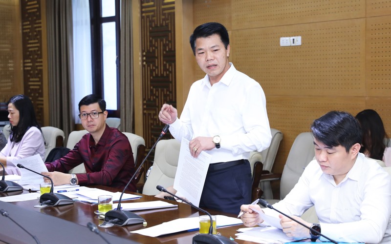 Trưởng ban Đô thị HĐND thành phố Nguyễn Nguyên Quân kết luận buổi giám sát. Ảnh: Việt Tuấn