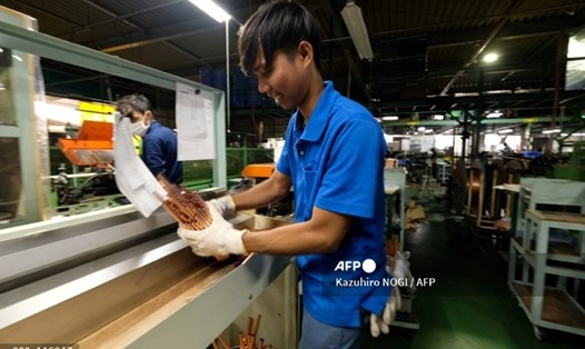 Nhật Bản khó thu hút lao động nước ngoài do đồng Yên mất giá. Ảnh: AFP