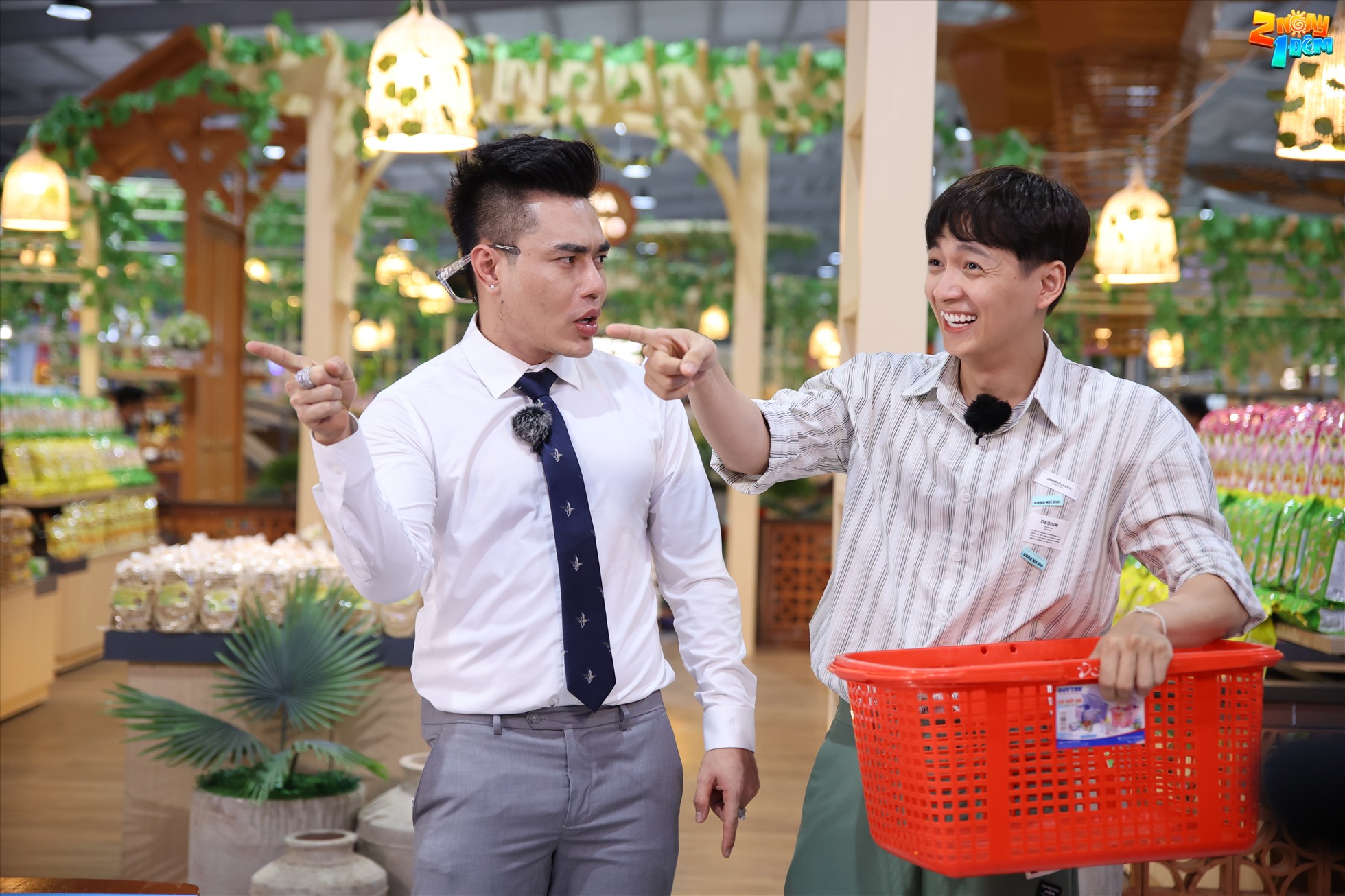 Lê Dương Bảo Lâm diễn hài trong "2 ngày 1 đêm". Ảnh: NSX.