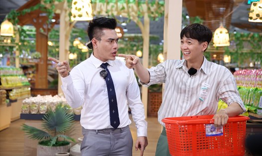 Lê Dương Bảo Lâm diễn hài trong "2 ngày 1 đêm". Ảnh: NSX.