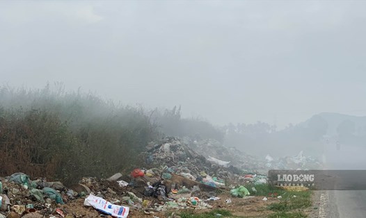 Bãi rác khu vực thôn 1, xã Mỹ Đồng, huyện Thủy Nguyên, Hải Phòng. Ảnh: TH.