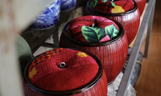 Ủ ấm Sơn Vi chứa đựng nét đẹp tinh hoa và đậm đà bản sắc dân tộc.