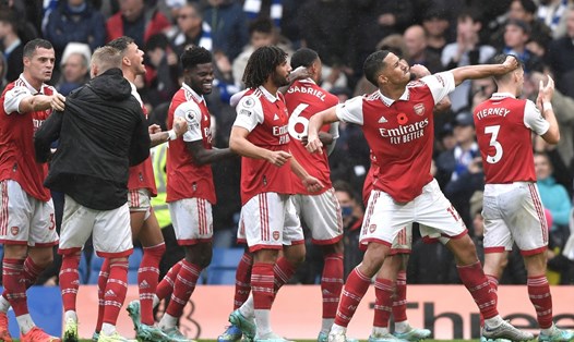 Arsenal vừa thắng Chelsea và củng cố lại ngôi đầu bảng. Ảnh: AFP