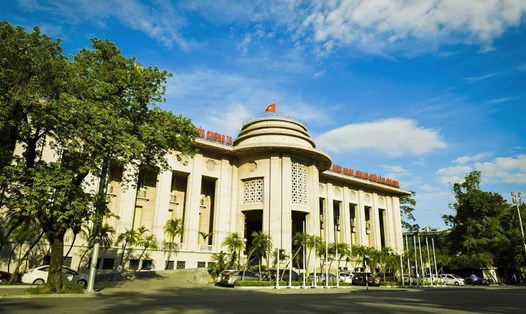 Ngân hàng Nhà nước cho biết Bộ Tài chính Hoa Kỳ đưa Việt Nam ra khỏi Danh sách giám sát về thao túng tiền tệ.