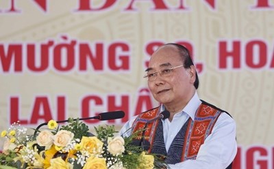 Chủ tịch nước Nguyễn Xuân Phúc phát biểu tại ngày hội. Ảnh: S.M