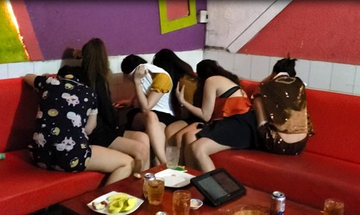 Phòng Cảnh sát hình sự Công an tỉnh Đồng Nai triệt phá tụ điểm karaoke nhạy cảm  tại huyện Long Thành, tỉnh Đồng Nai. Hình minh hoạ. Ảnh: HAC