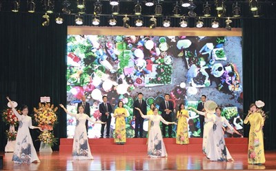 Một tiết mục tại Liên hoan Liên hoan văn nghệ trong CNVCLĐ ngành Xây dựng Hà Nội năm 2022. Ảnh: Hải Anh
