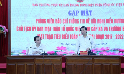 Ông Nguyễn Hữu Dũng, Phó Chủ tịch Ủy ban Trung ương MTTQ Việt Nam phát biểu tại hội nghị. Ảnh: Vĩnh Hoàng