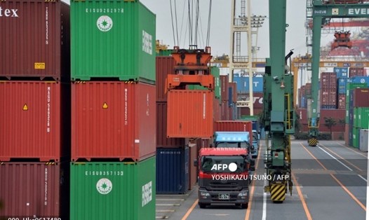 Chi phí nhập khẩu tại Nhật Bản tăng do đồng Yên mất giá. Ảnh: AFP