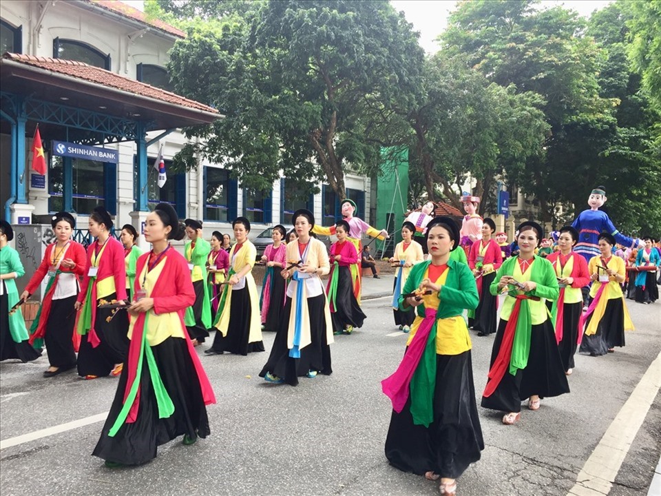 Một hình ảnh trong Lễ hội đường phố “Tinh hoa Hà Nội - Hội tụ và tỏa sáng”. 
Ảnh: Hương Mai