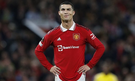 Ronaldo sẽ rời Old Trafford nhưng "Quỷ đỏ" sẽ lấy ai thay thế? Ảnh: AFP