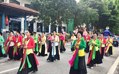 Một hình ảnh trong Lễ hội đường phố “Tinh hoa Hà Nội - Hội tụ và tỏa sáng”. Ảnh: Hương Mai