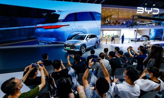 Xe điện của BYD trưng bày tại Triển lãm Ô tô Thành Đô 2022. Ảnh: Tân Hoa Xã