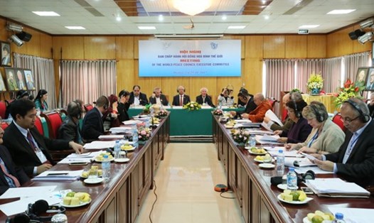 Việt Nam đã đăng cai tổ chức thành công hội nghị Ban Chấp hành của Hội đồng Hòa bình Thế giới ở Hà Nội năm 2017. Ảnh: Liên hiệp Các Tổ chức Hữu nghị Việt Nam