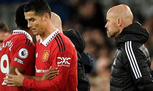 Man United đang xem xét các động thái với Ronaldo sau cuộc phỏng vấn gây tranh cãi. Ảnh: AFP