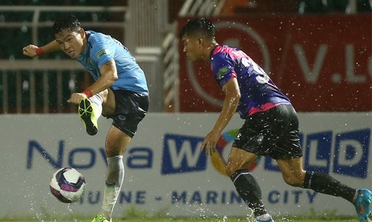 Vòng cuối V.League 2022 sẽ xác định 1 trong 2 đội Sài Gòn FC hoặc Hồng Lĩnh Hà Tĩnh xuống hạng mùa sau. Ảnh: VPF