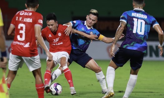 Hồ Tấn Tài thi đấu thăng hoa, ghi 1 bàn giúp Bình Định thắng TPHCM ở trận đấu hạ màn V.League 2022. Ảnh: Khoa Anh