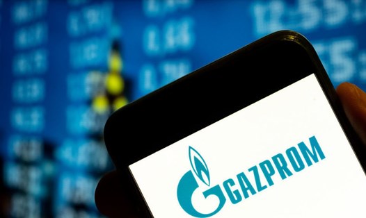 Các gã khổng lồ năng lượng của Nga như Gazprom sẽ chịu mức thuế 34% trong năm 2023-2025. Ảnh: AFP