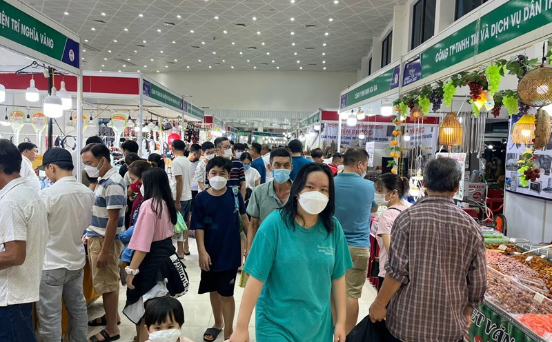 Đà Nẵng tổ chức Hội chợ Xuân 2023 với 250 gian hàng phục vụ người dân. Ảnh: Công Thương