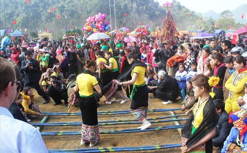 Du khách TPHCM sẽ có cơ hội xem múa sạp. Ảnh minh họa: Quang Đại.