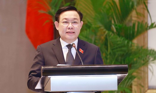 Chủ tịch Quốc hội Vương Đình Huệ phát biểu tại Diễn đàn Đầu tư - Thương mại Việt Nam - Philippines. Ảnh: TTXVN