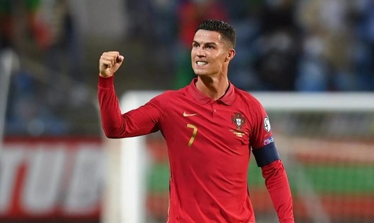 Ronaldo cùng tuyển Bồ Đào Nha chinh phục danh hiệu World Cup 2022.  Ảnh: AFP