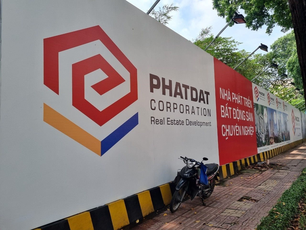 Bán giải chấp thêm hàng triệu cổ phiếu PDR của Chủ tịch công ty Phát Đạt