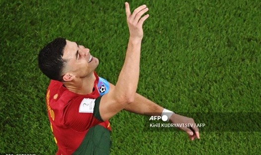 Ronaldo trở thành cầu thủ đầu tiên ghi bàn ở 5 kỳ World Cup. Ảnh: AFP