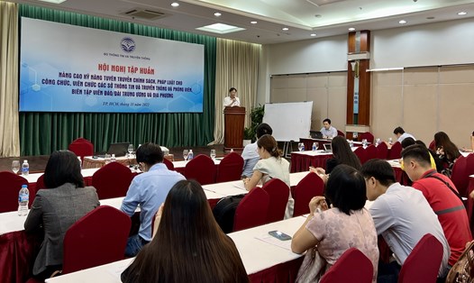 Toàn cảnh Hội nghị tập huấn diễn ra tại TPHCM sáng ngày 25.11. Ảnh: Khánh Linh.